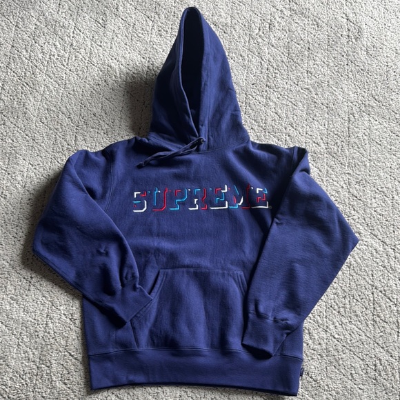 Supreme Drop Shadow Hooded Sweatshirt